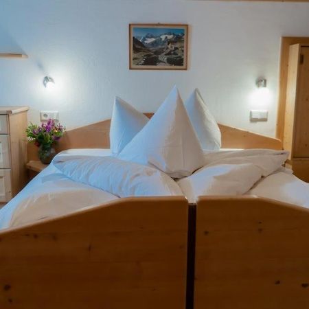 Gasthof Hochfirst Bed & Breakfast Corvara in Passiria Ngoại thất bức ảnh